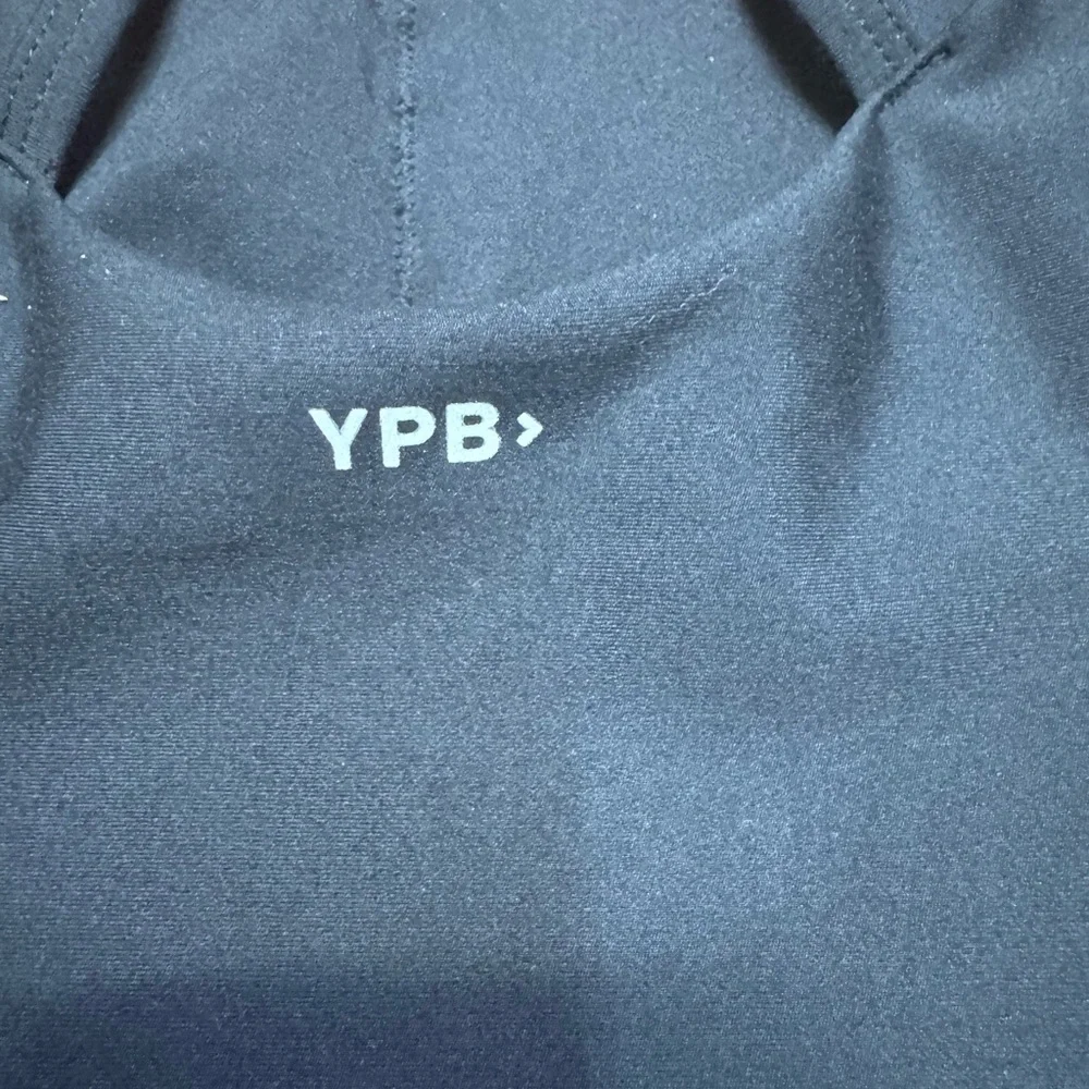 Abercrombie & Fitch YPB
SculptLUX Strappy-Back
Mini Dress Black Built In
Shorts. - Picture 13 of 13